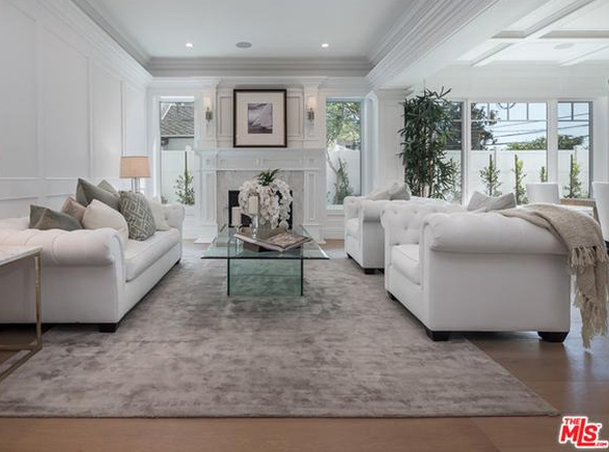 Jennifer Love Hewitt home